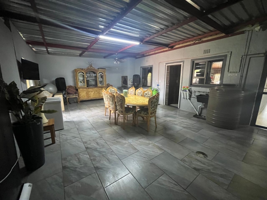 4 Bedroom Property for Sale in Doorn Free State